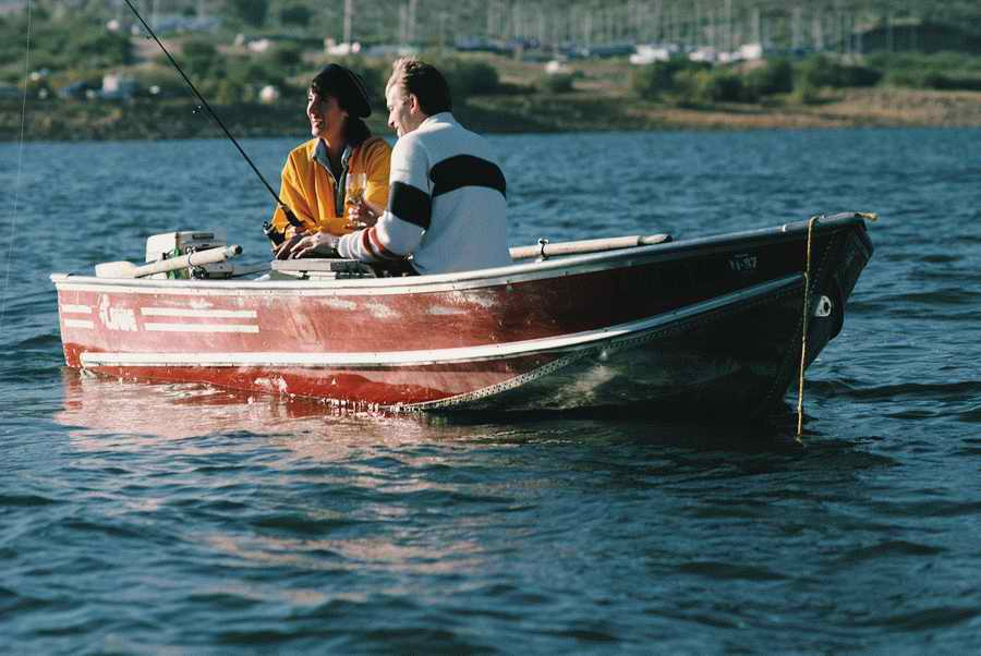 People & Lifestyles - Photodisc ></a>
<script language=JavaScript> 
  var txt = 