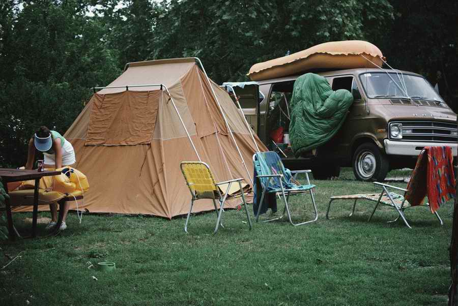 People & Lifestyles - Photodisc ></a>
<script language=JavaScript> 
  var txt = 