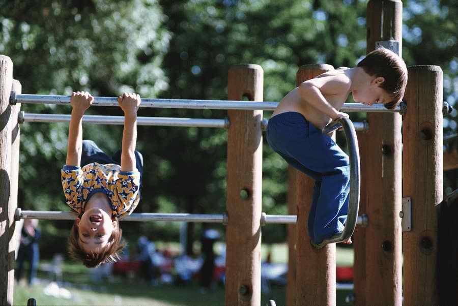 People & Lifestyles - Photodisc ></a>
<script language=JavaScript> 
  var txt = 