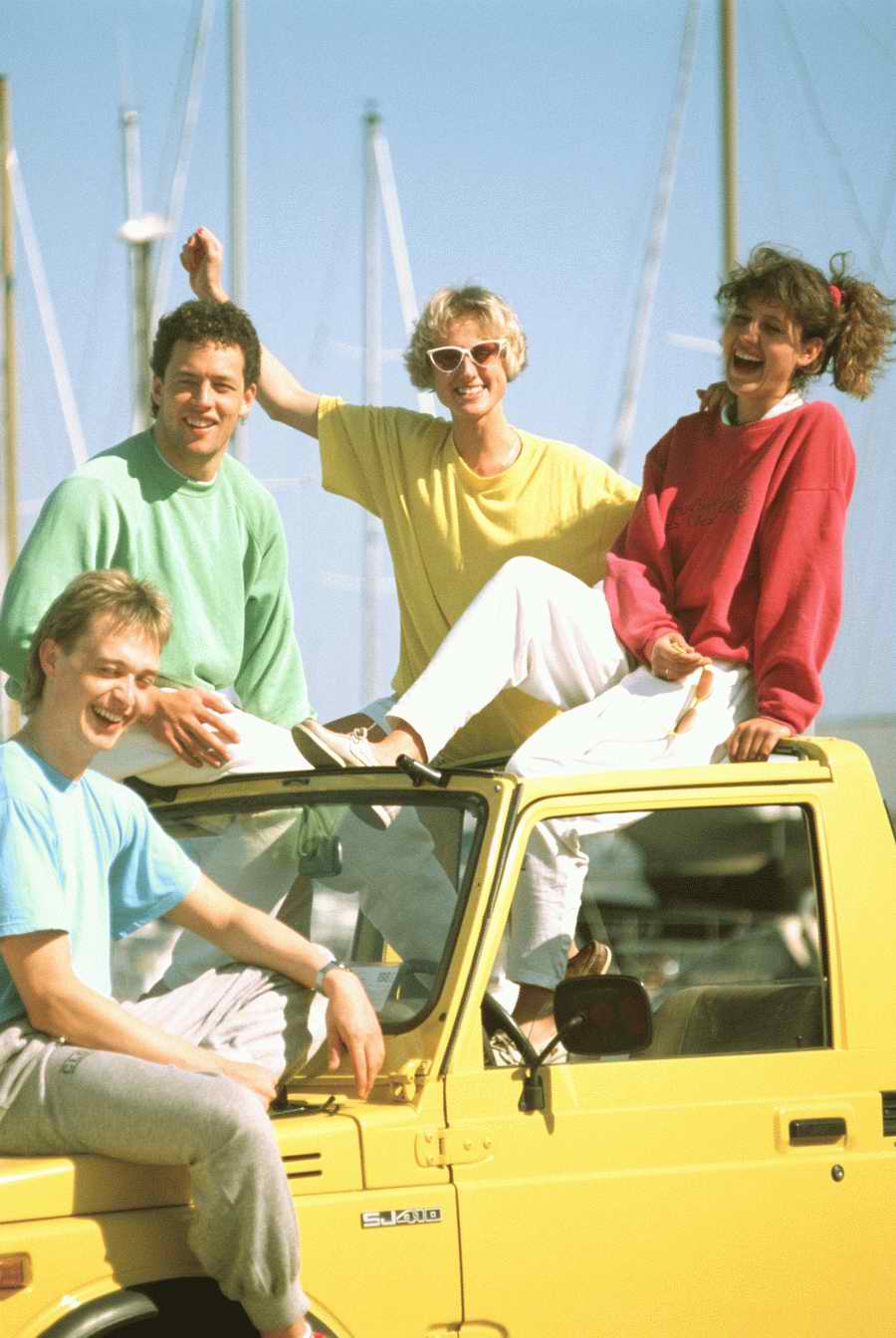 People & Lifestyles - Photodisc ></a>
<script language=JavaScript> 
  var txt = 