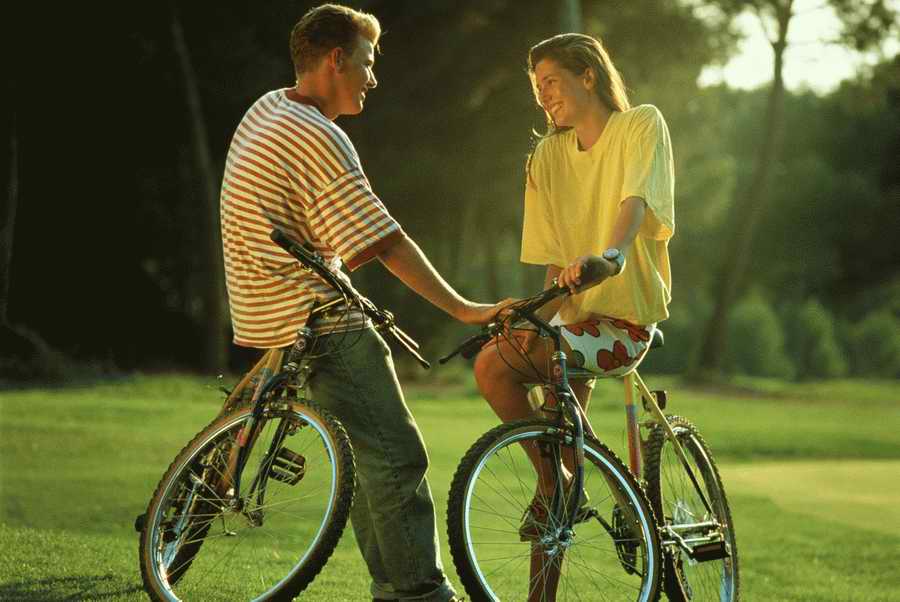 People & Lifestyles - Photodisc ></a>
<script language=JavaScript> 
  var txt = 