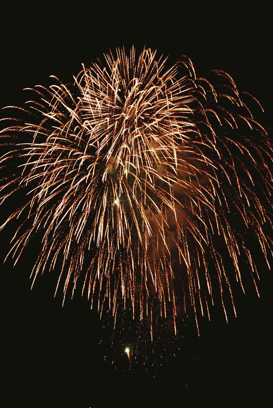 People & Lifestyles - Photodisc ></a>
<script language=JavaScript> 
  var txt = 