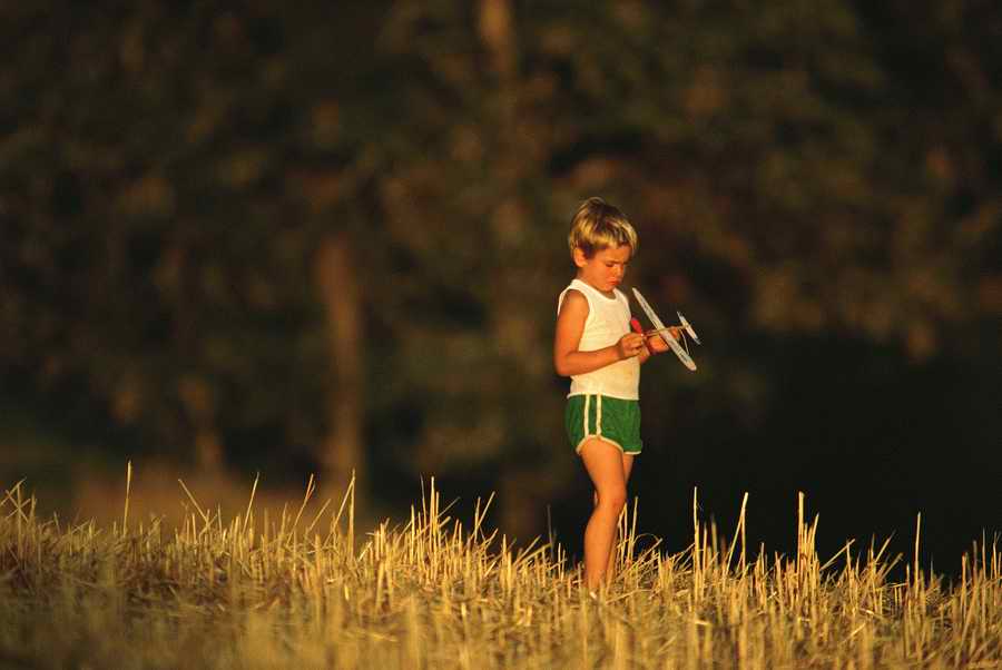 People & Lifestyles - Photodisc ></a>
<script language=JavaScript> 
  var txt = 