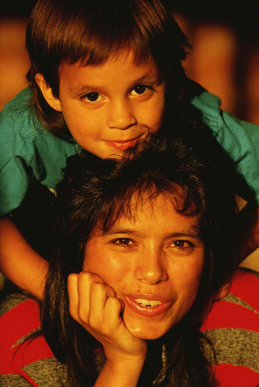 People & Lifestyles - Photodisc ></a>
<script language=JavaScript> 
  var txt = 