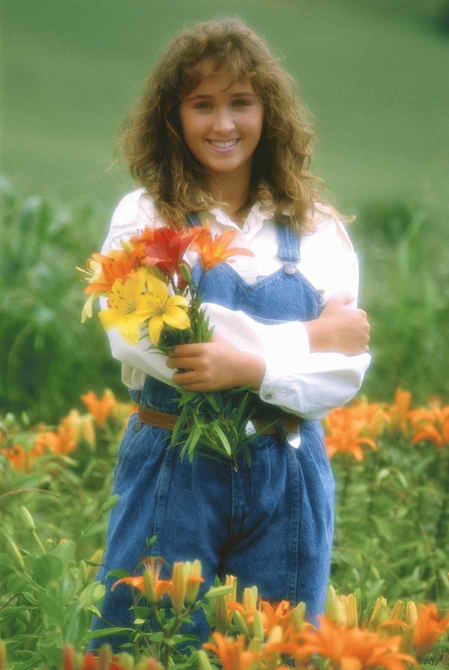 People & Lifestyles - Photodisc ></a>
<script language=JavaScript> 
  var txt = 