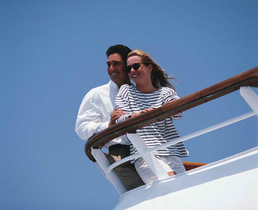 People, Lifestyles & Vacations - Photodisc ></a>
<script language=JavaScript> 
  var txt = 