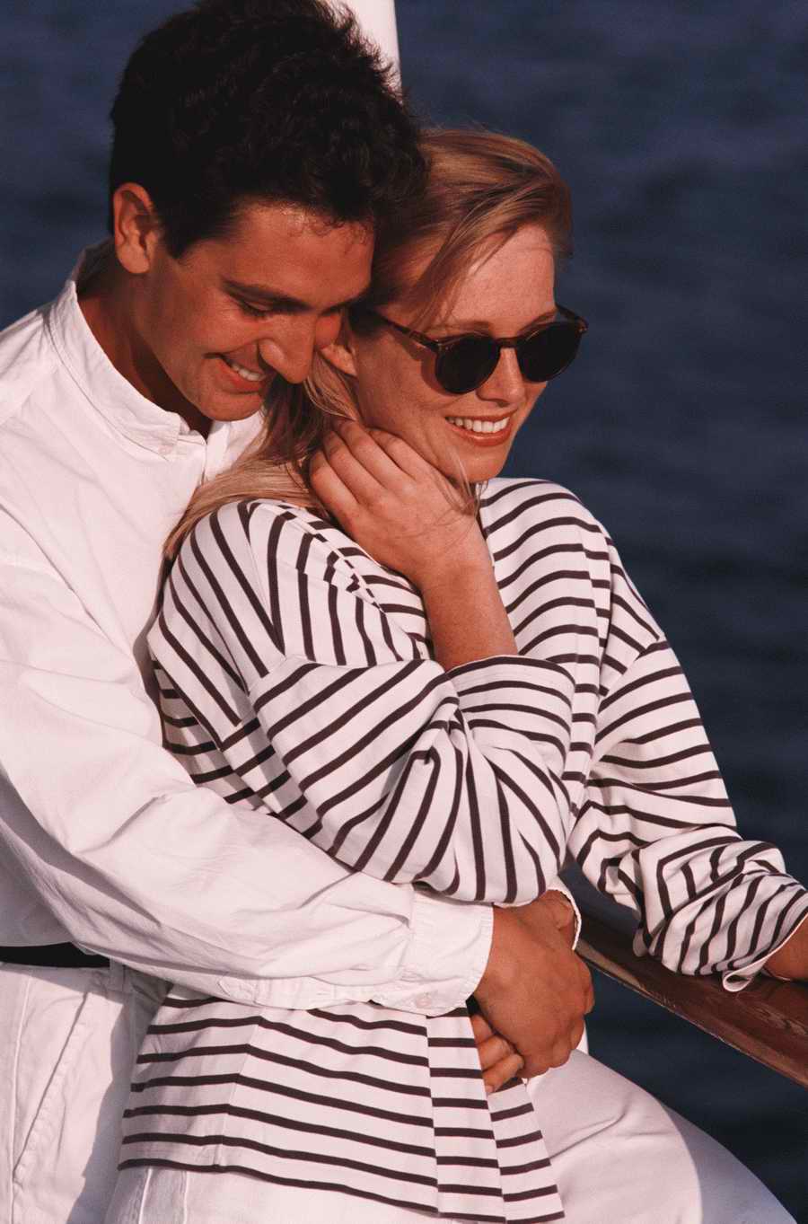 People, Lifestyles & Vacations - Photodisc ></a>
<script language=JavaScript> 
  var txt = 