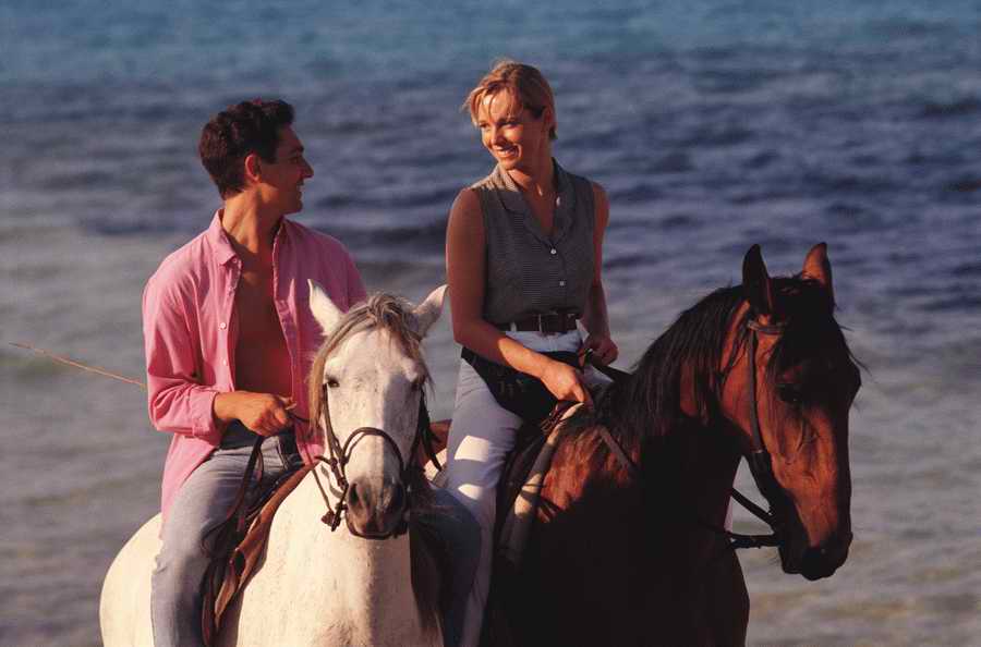 People, Lifestyles & Vacations - Photodisc ></a>
<script language=JavaScript> 
  var txt = 