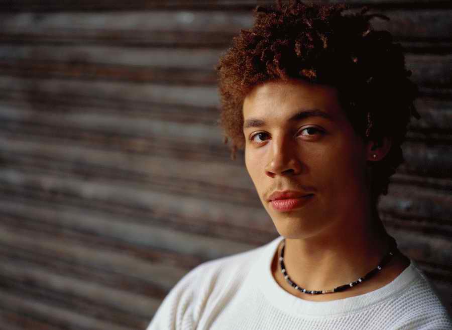 Portraits of Diversity - Photodisc ></a>
<script language=JavaScript> 
  var txt = 