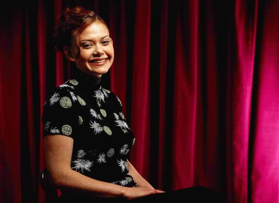 Portraits of Diversity - Photodisc ></a>
<script language=JavaScript> 
  var txt = 