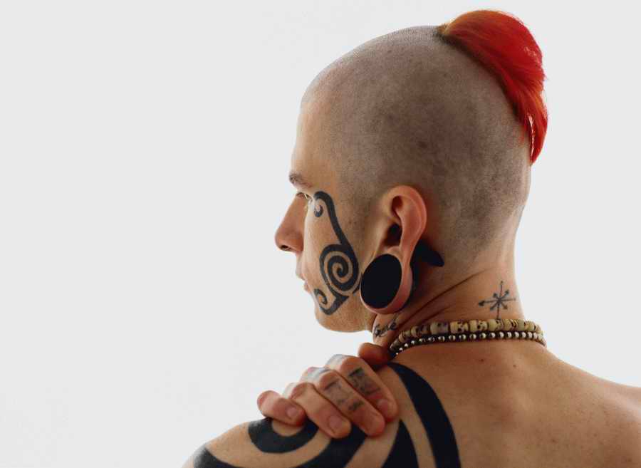 Portraits of Diversity - Photodisc ></a>
<script language=JavaScript> 
  var txt = 