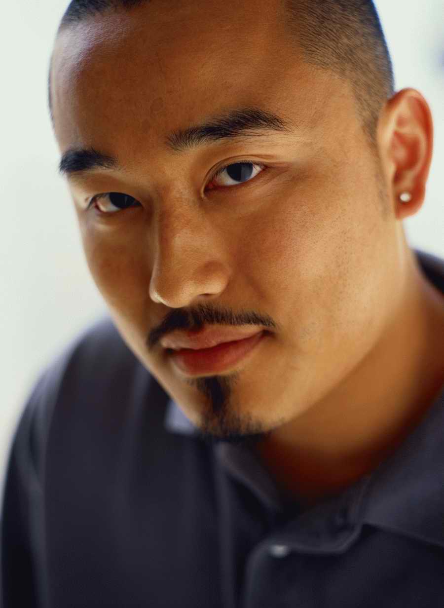 Portraits of Diversity - Photodisc ></a>
<script language=JavaScript> 
  var txt = 