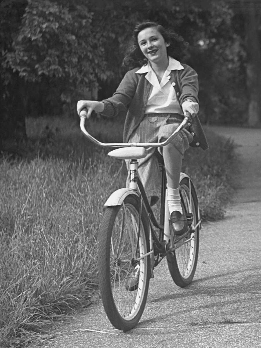 Retro Americana - Photodisc ></a>
<script language=JavaScript> 
  var txt = 