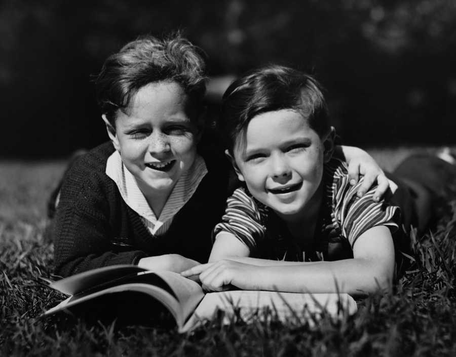 Retro Americana 2 - Photodisc ></a>
<script language=JavaScript> 
  var txt = 