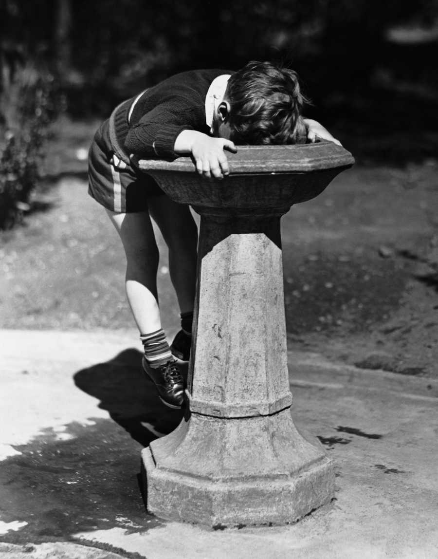 Retro Americana 2 - Photodisc ></a>
<script language=JavaScript> 
  var txt = 