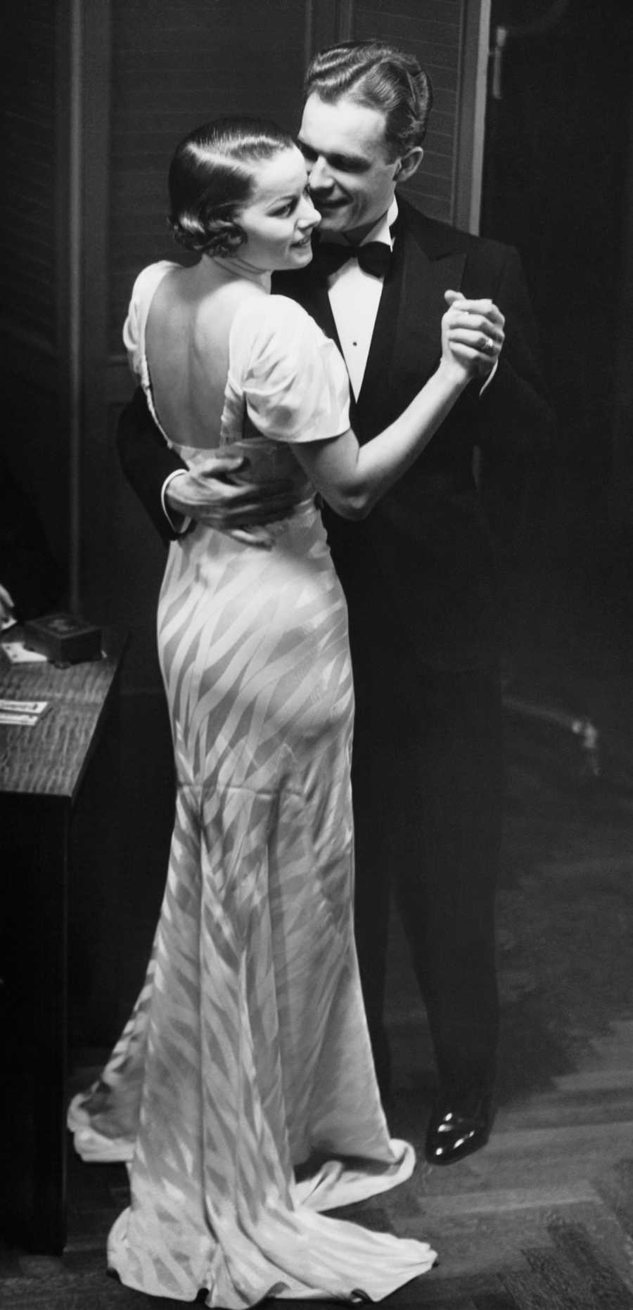 Retro Americana 2 - Photodisc ></a>
<script language=JavaScript> 
  var txt = 