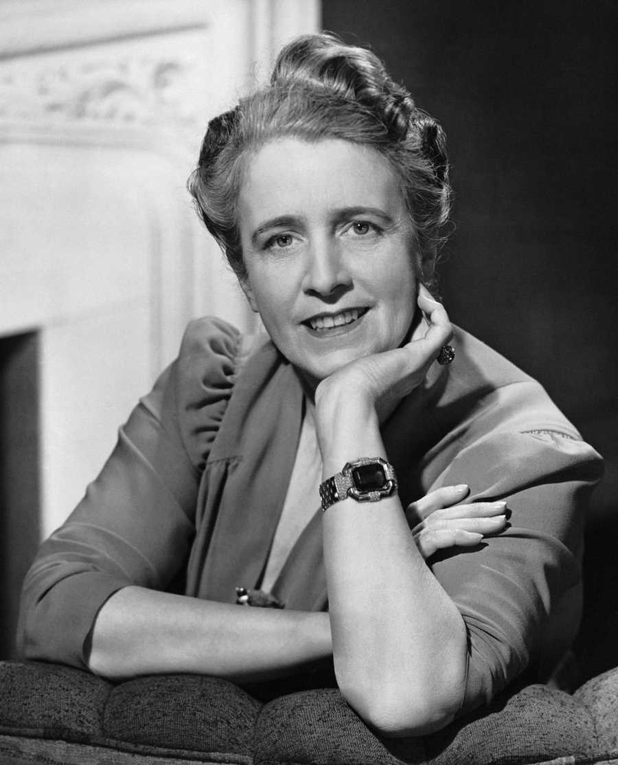 Retro Americana 2 - Photodisc ></a>
<script language=JavaScript> 
  var txt = 