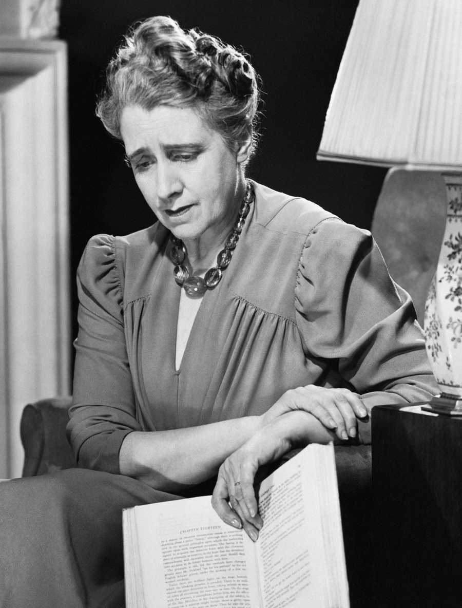 Retro Americana 2 - Photodisc ></a>
<script language=JavaScript> 
  var txt = 