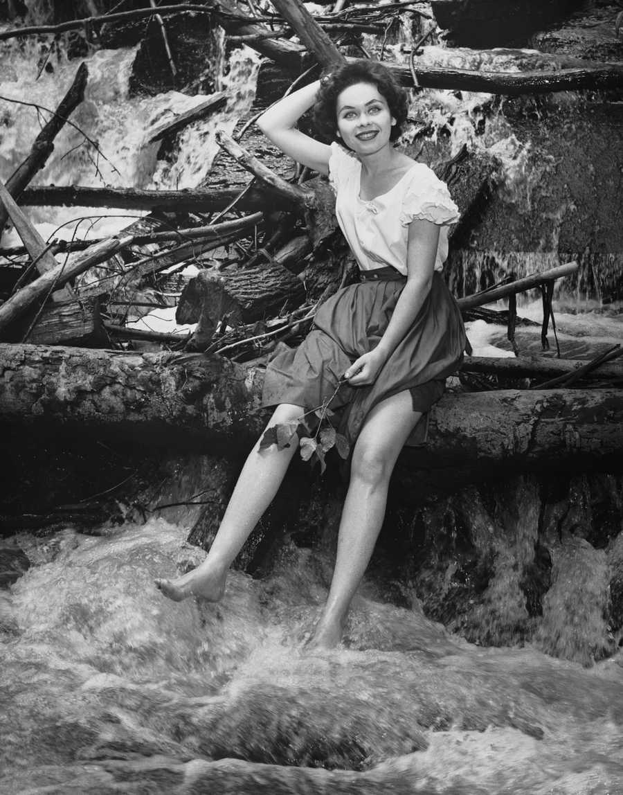 Retro Americana 2 - Photodisc ></a>
<script language=JavaScript> 
  var txt = 