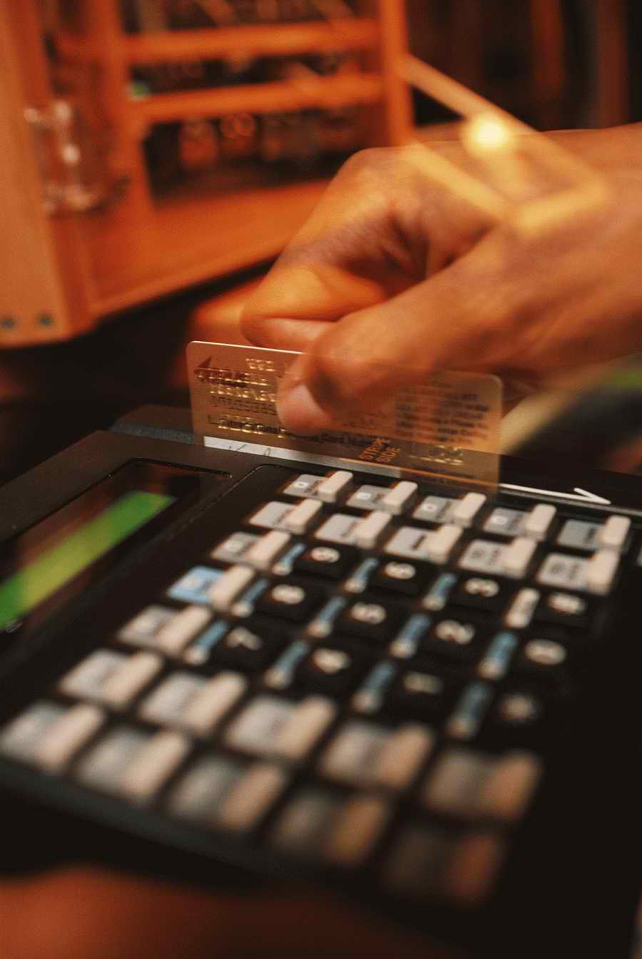 Retail, Shopping & Small Business - Photodisc ></a>
<script language=JavaScript> 
  var txt = 