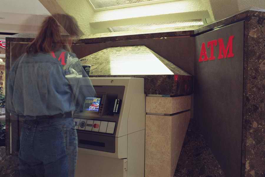 Retail, Shopping & Small Business - Photodisc ></a>
<script language=JavaScript> 
  var txt = 