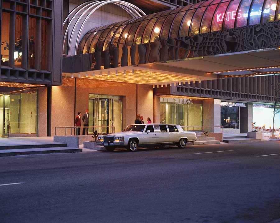 Retail, Shopping & Small Business - Photodisc ></a>
<script language=JavaScript> 
  var txt = 