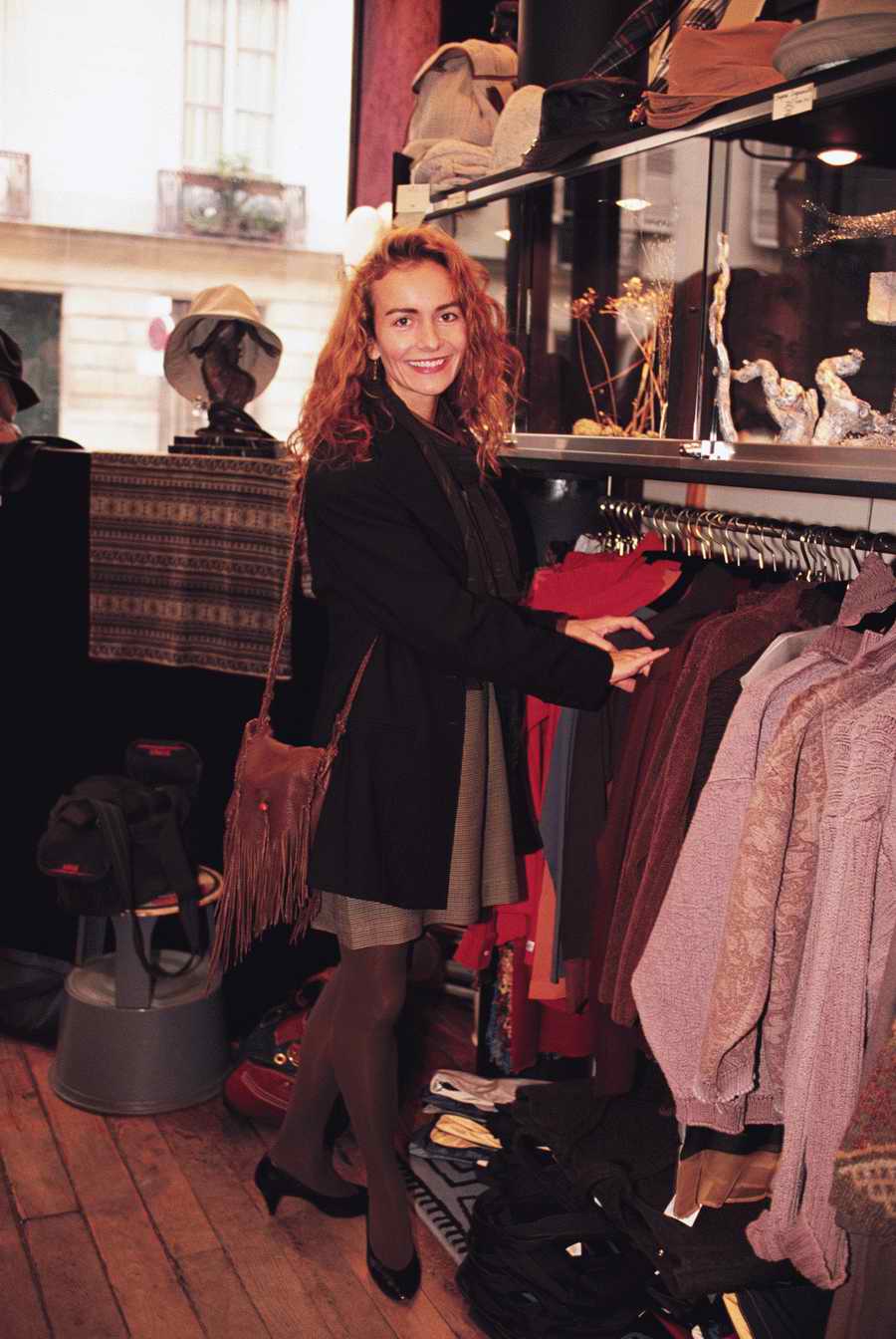 Retail, Shopping & Small Business - Photodisc ></a>
<script language=JavaScript> 
  var txt = 