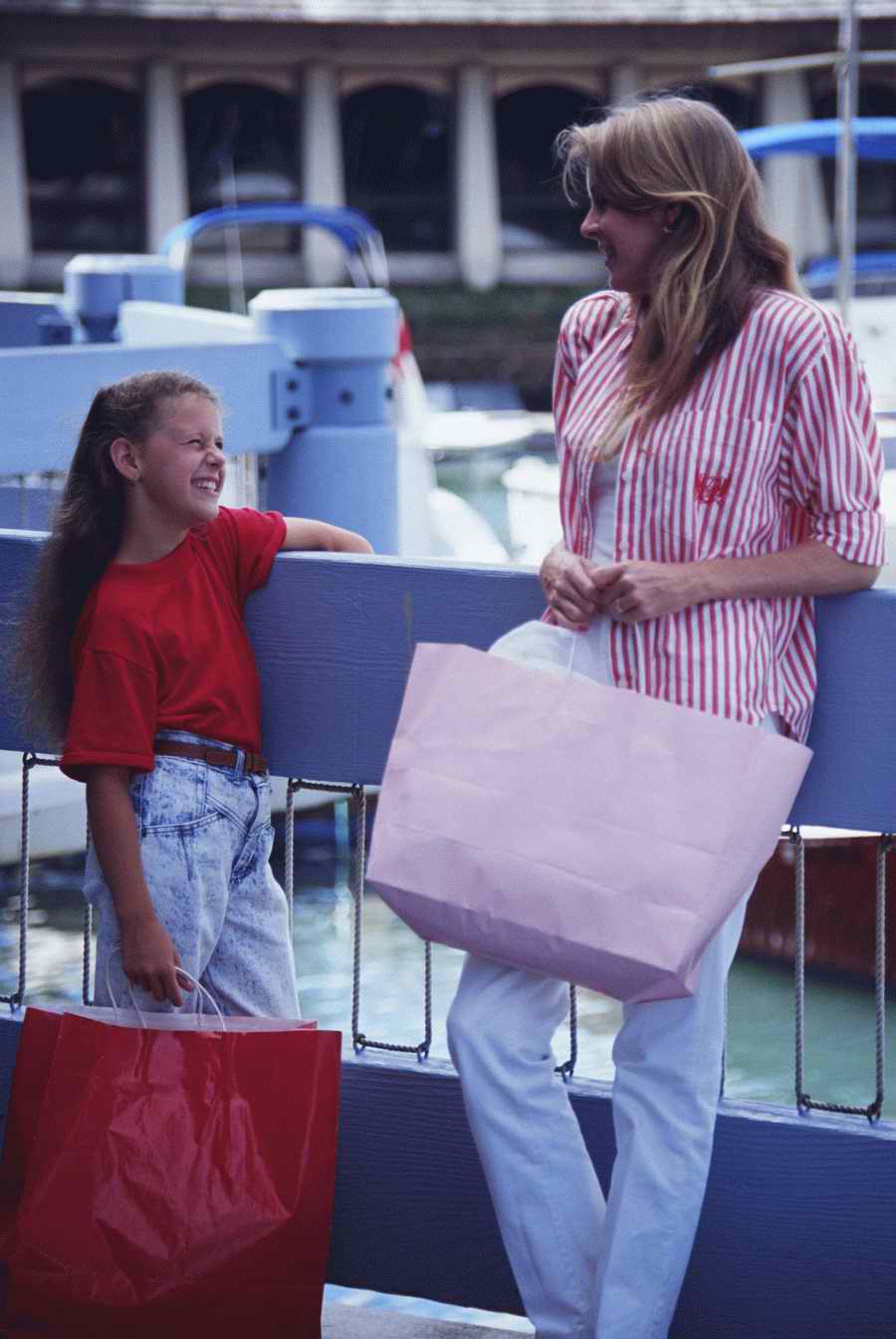 Retail, Shopping & Small Business - Photodisc ></a>
<script language=JavaScript> 
  var txt = 