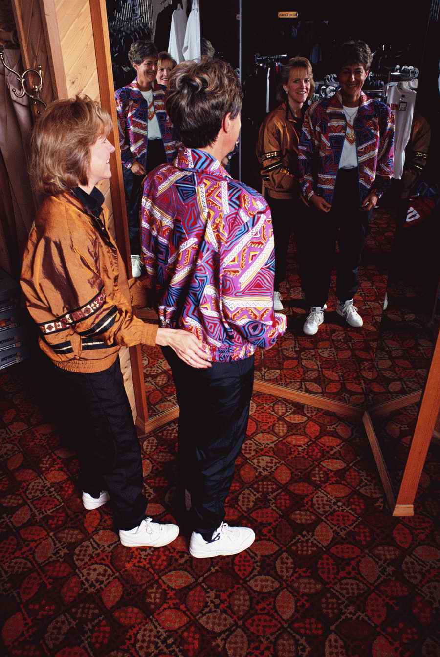 Retail, Shopping & Small Business - Photodisc ></a>
<script language=JavaScript> 
  var txt = 