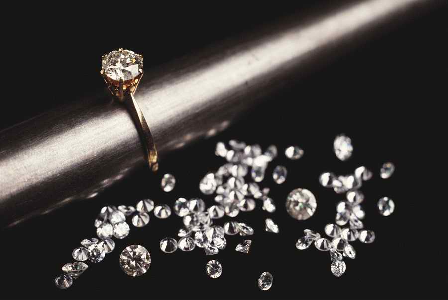 Retail, Shopping & Small Business - Photodisc ></a>
<script language=JavaScript> 
  var txt = 