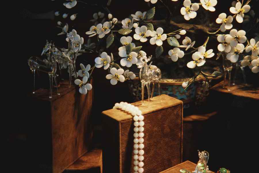 Retail, Shopping & Small Business - Photodisc ></a>
<script language=JavaScript> 
  var txt = 