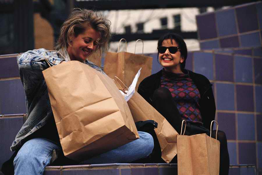 Retail, Shopping & Small Business - Photodisc ></a>
<script language=JavaScript> 
  var txt = 