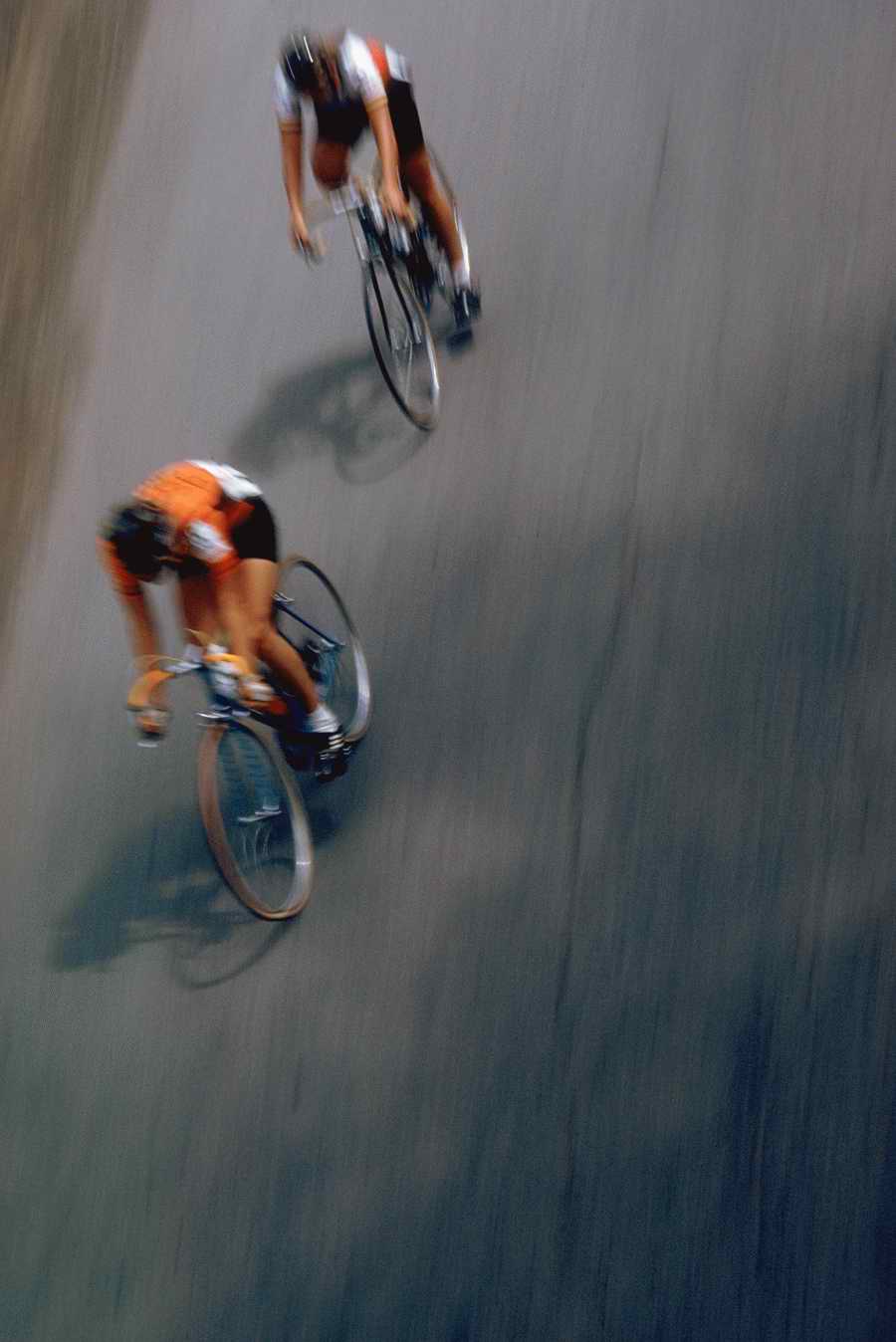 Sports & Recreation - Photodisc ></a>
<script language=JavaScript> 
  var txt = 