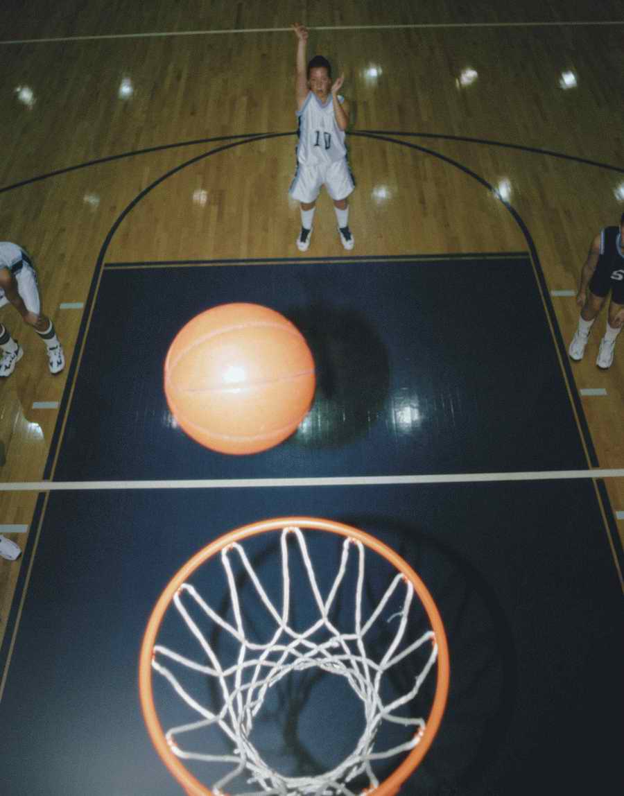 Sports & Recreation 2 - Photodisc ></a>
<script language=JavaScript> 
  var txt = 