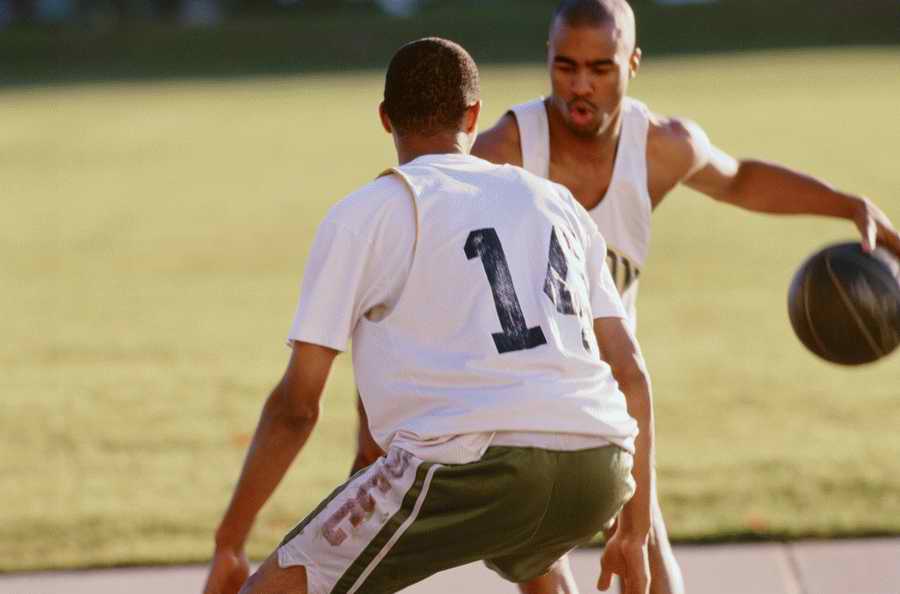 Sports & Recreation 2 - Photodisc ></a>
<script language=JavaScript> 
  var txt = 