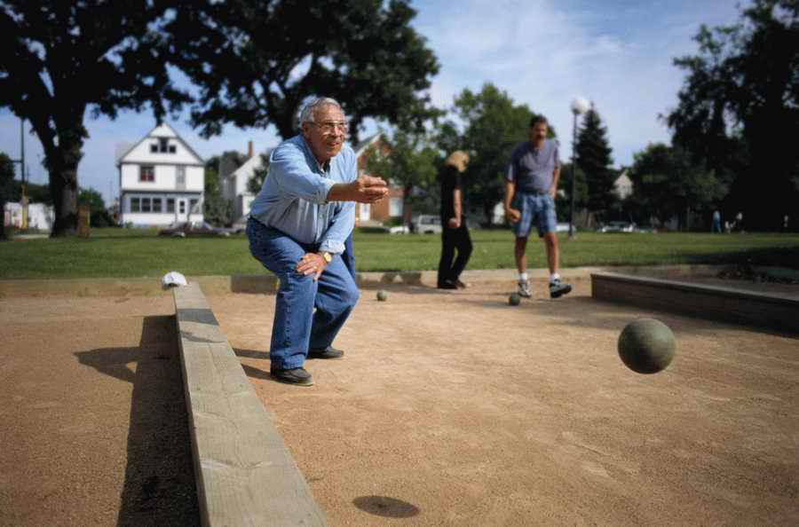 Sports & Recreation 2 - Photodisc ></a>
<script language=JavaScript> 
  var txt = 