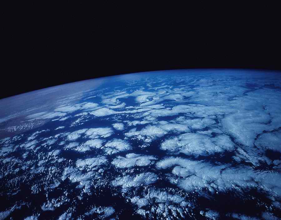 Spacescapes - Photodisc ></a>
<script language=JavaScript> 
  var txt = 