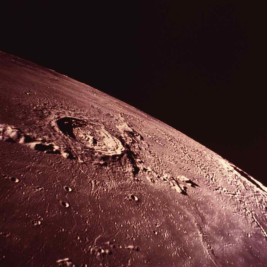 Spacescapes - Photodisc ></a>
<script language=JavaScript> 
  var txt = 