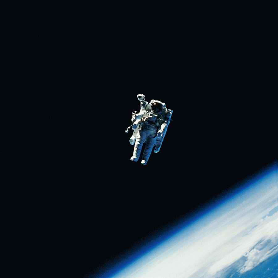 Spacescapes - Photodisc ></a>
<script language=JavaScript> 
  var txt = 