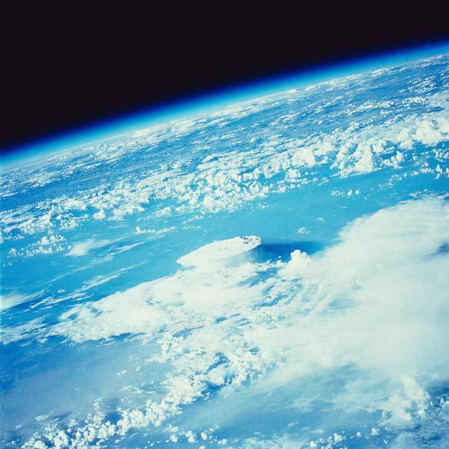 Spacescapes - Photodisc ></a>
<script language=JavaScript> 
  var txt = 