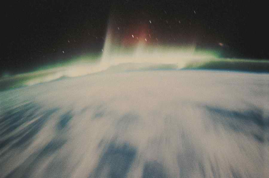 Spacescapes - Photodisc ></a>
<script language=JavaScript> 
  var txt = 