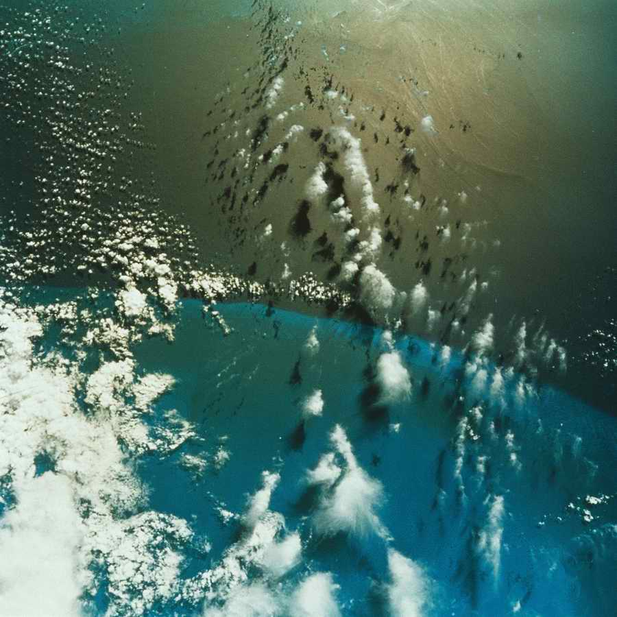 Spacescapes - Photodisc ></a>
<script language=JavaScript> 
  var txt = 