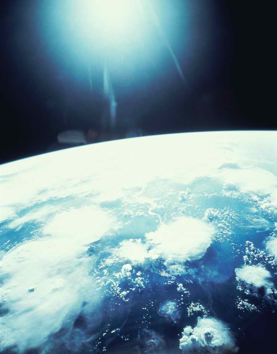 Spacescapes - Photodisc ></a>
<script language=JavaScript> 
  var txt = 