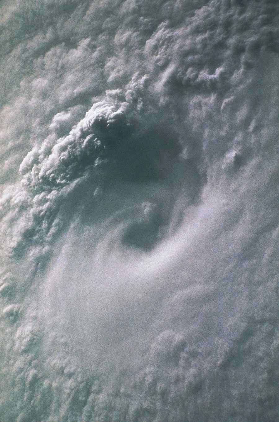 Spacescapes - Photodisc ></a>
<script language=JavaScript> 
  var txt = 