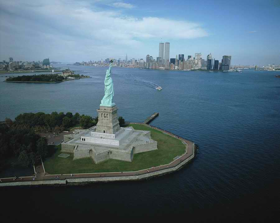 US Landmarks & Travel - Photodisc ></a>
<script language=JavaScript> 
  var txt = 