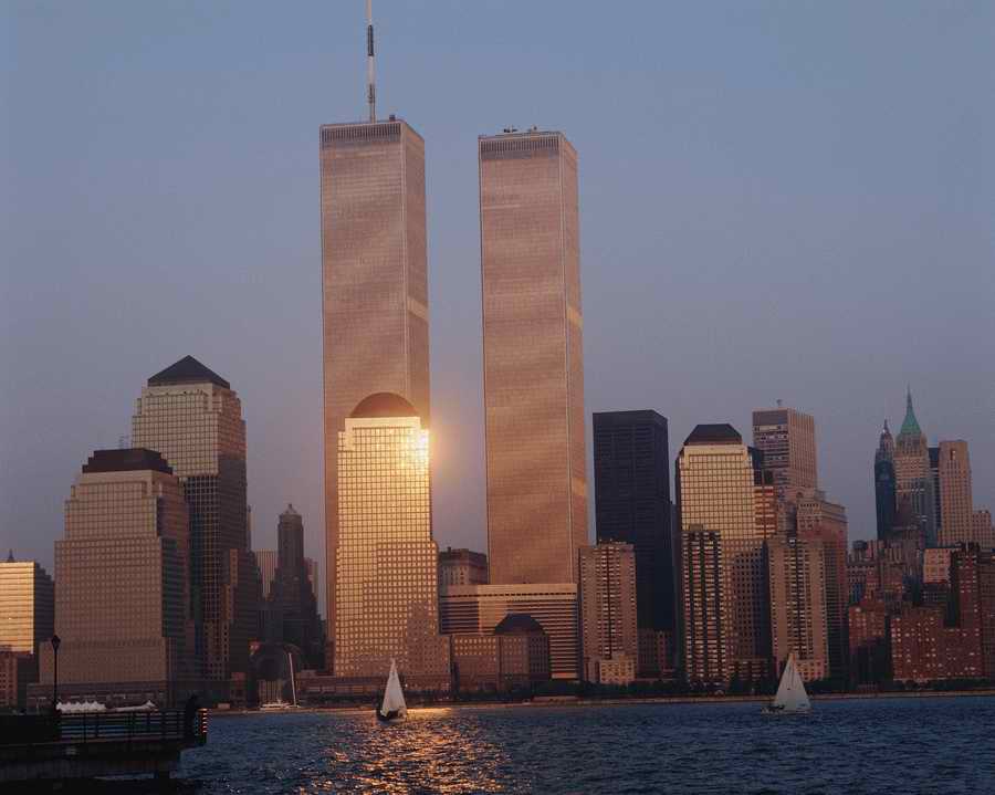 US Landmarks & Travel - Photodisc ></a>
<script language=JavaScript> 
  var txt = 