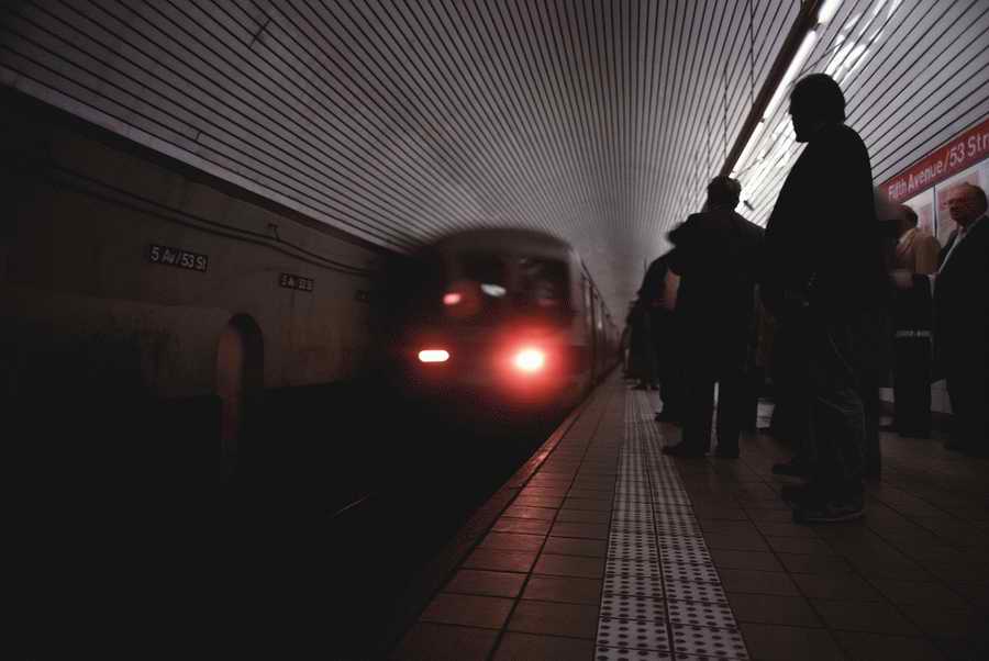 US Landmarks & Travel - Photodisc ></a>
<script language=JavaScript> 
  var txt = 