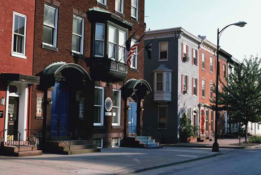US Landmarks & Travel - Photodisc ></a>
<script language=JavaScript> 
  var txt = 