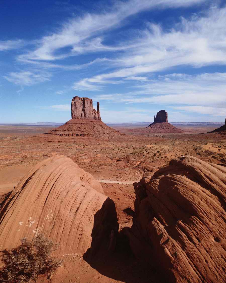 US Landmarks & Travel - Photodisc ></a>
<script language=JavaScript> 
  var txt = 