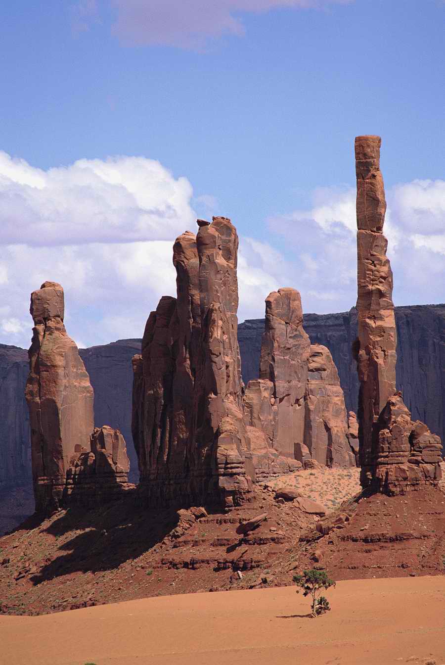 US Landmarks & Travel - Photodisc ></a>
<script language=JavaScript> 
  var txt = 